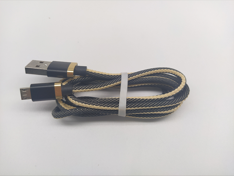 聯(lián)鑫德誠生產(chǎn)的USB micro數(shù)據(jù)線廣泛應用于智能家居領(lǐng)域
